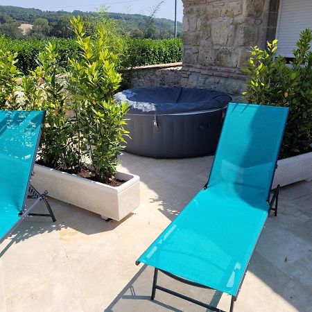 Un Air De Vacances Layrac Luaran gambar