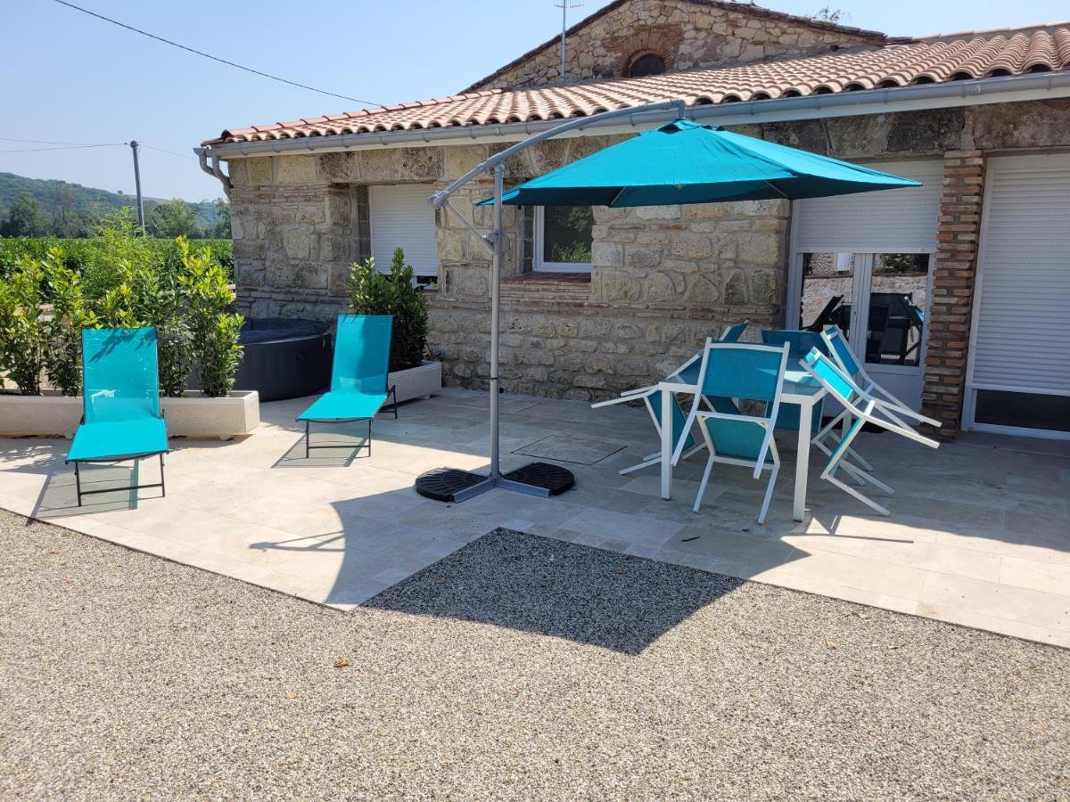 Un Air De Vacances Layrac Luaran gambar